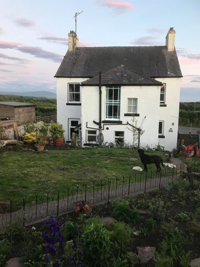 Dale View bed&breakfast Holmrook Esterno foto