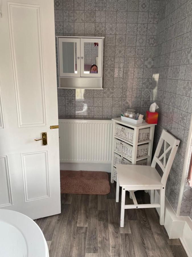 Dale View bed&breakfast Holmrook Esterno foto